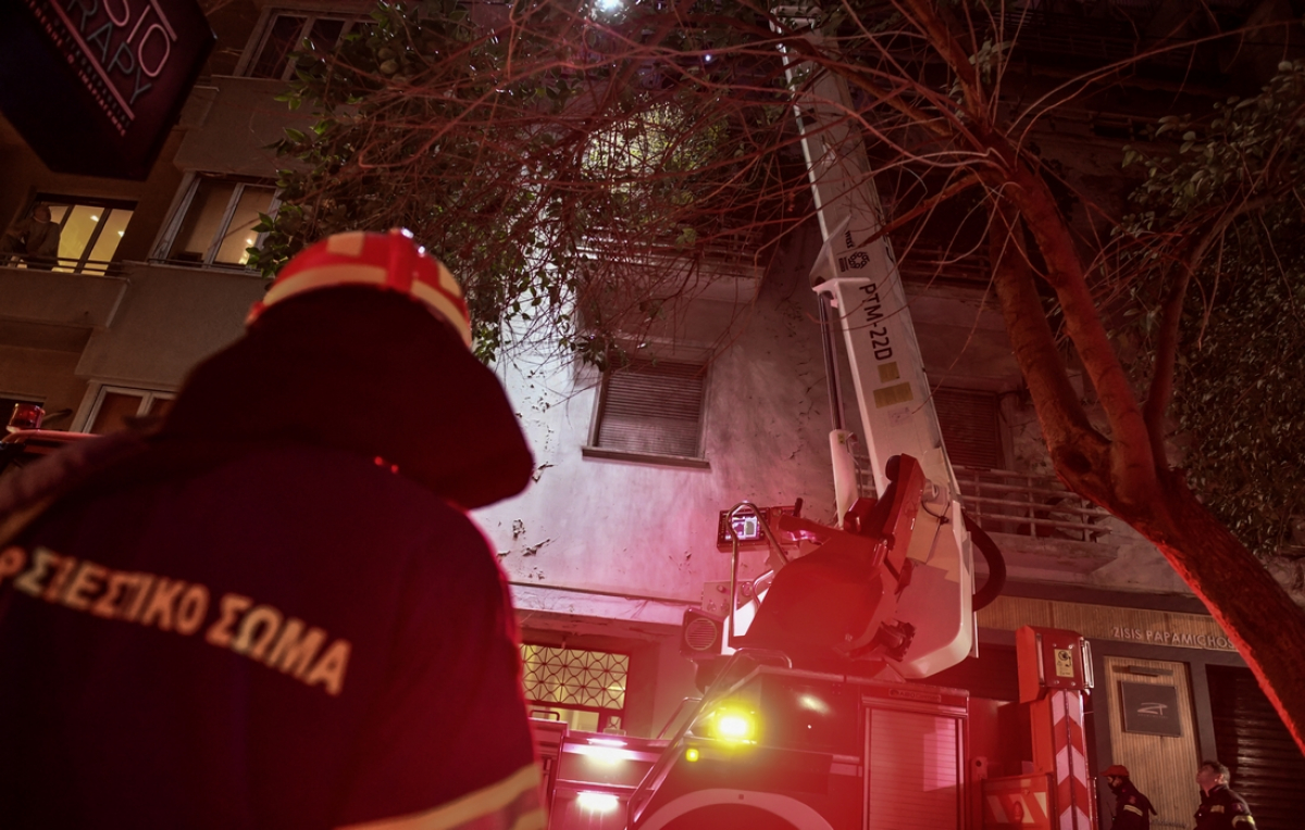 Μεγάλη φωτιά σε διαμέρισμα πολυκατοικίας στο Λυκαβηττό - Νεκρή ηλικιωμένη