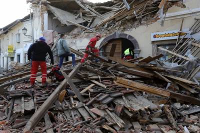 Σεισμός στη Κροατία: Νεκροί και τραυματίες - Ισοπεδώθηκε σχεδόν η Πετρίνια