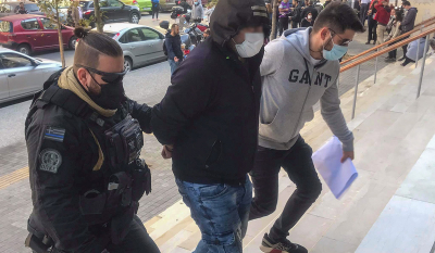 Θεσσαλονίκη: Ταυτοποιήθηκαν τρία ακόμη άτομα για την επίθεση σε μέλη της ΚΝΕ στην Ηλιούπολη