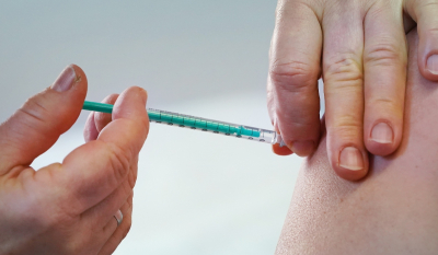 Ευλογιά των πιθήκων: Η Ισπανία εμβολιάζει όσους ήρθαν σε στενή επαφή με κρούσμα