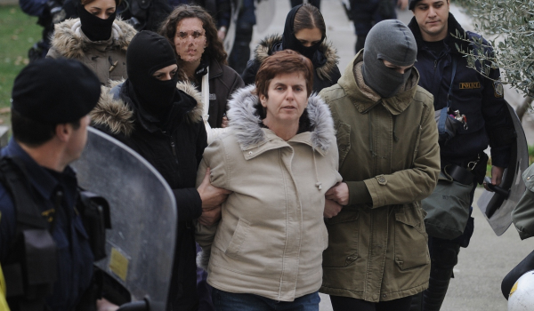 Πόλα Ρούπα: Έφεση κατά της αποφυλάκισής της - «Θέλουν να με κλείσουν ξανά φυλακή»