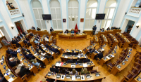 Το Μαυροβούνιο προσέρχεται στις κάλπες για πρόωρες βουλευτικές εκλογές