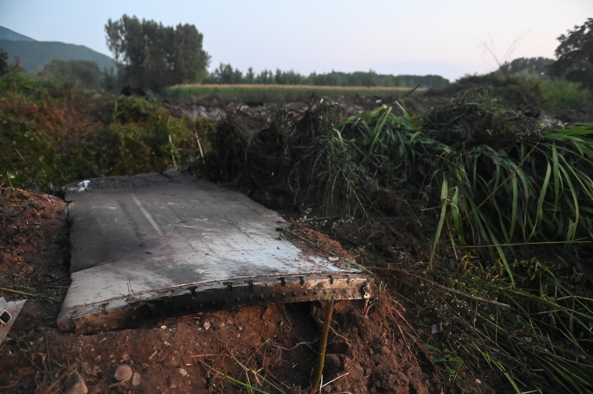 Antonov - Πυροσβεστική: Δεν βρέθηκαν επικίνδυνες ουσίες - Ανασύρθηκαν και τα 8 πτώματα
