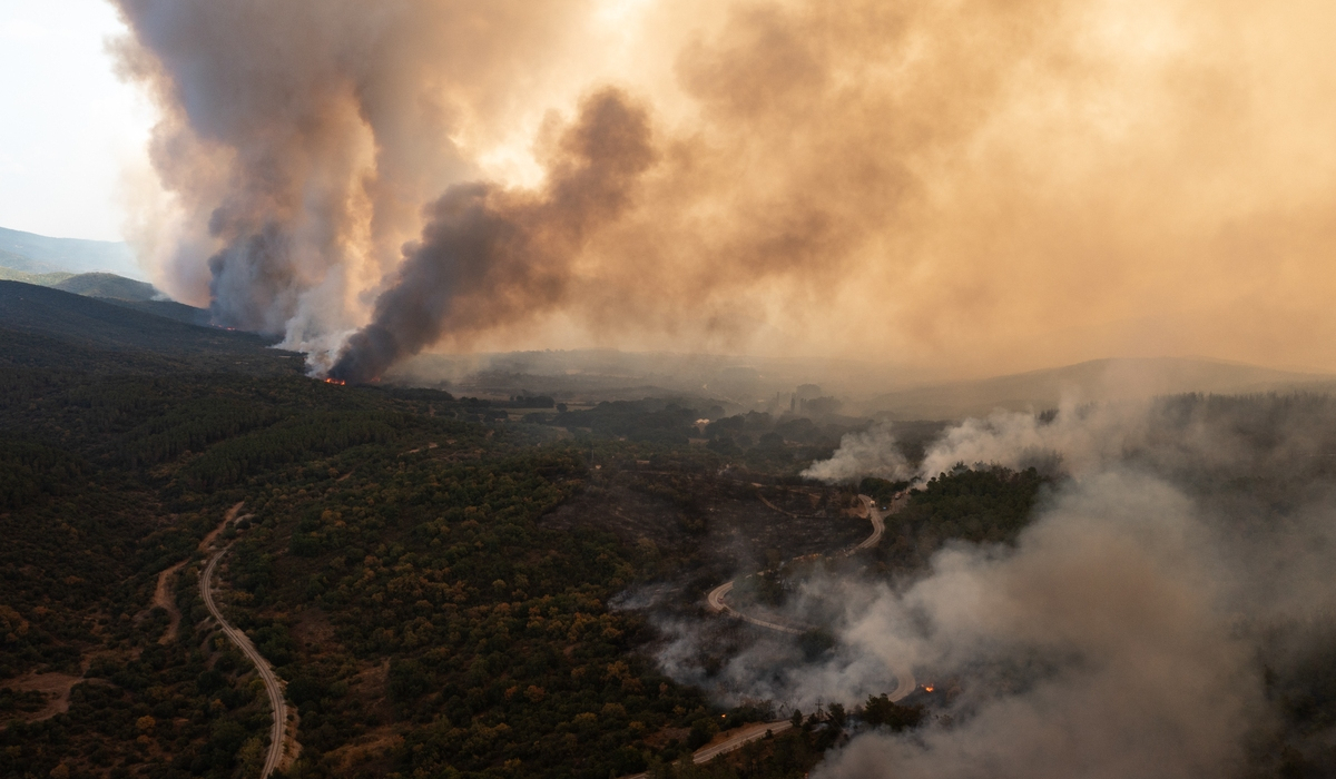 Φωτιά στον Έβρο: Νέος συναγερμός από το 112 – Εκκενώνονται άλλοι 3 οικισμοί