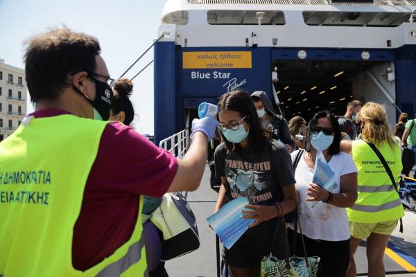 Κορονοϊός: «Καλπάζει» η πανδημία στην Ελλάδα - 1.122 νέα κρούσματα σε πέντε ημέρες
