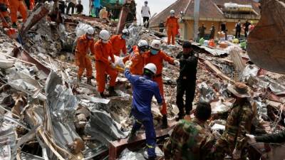 Καμπότζη: Στους 28 οι νεκροί από την κατάρρευση επταώροφου κτιρίου