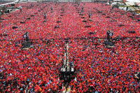Ερντογάν: Προεκλογική συγκέντρωση με πάνω από 1,5 εκατ. κόσμου - Επίθεση στον «πότη και μέθυσο» Κιλιτσντάρογλου