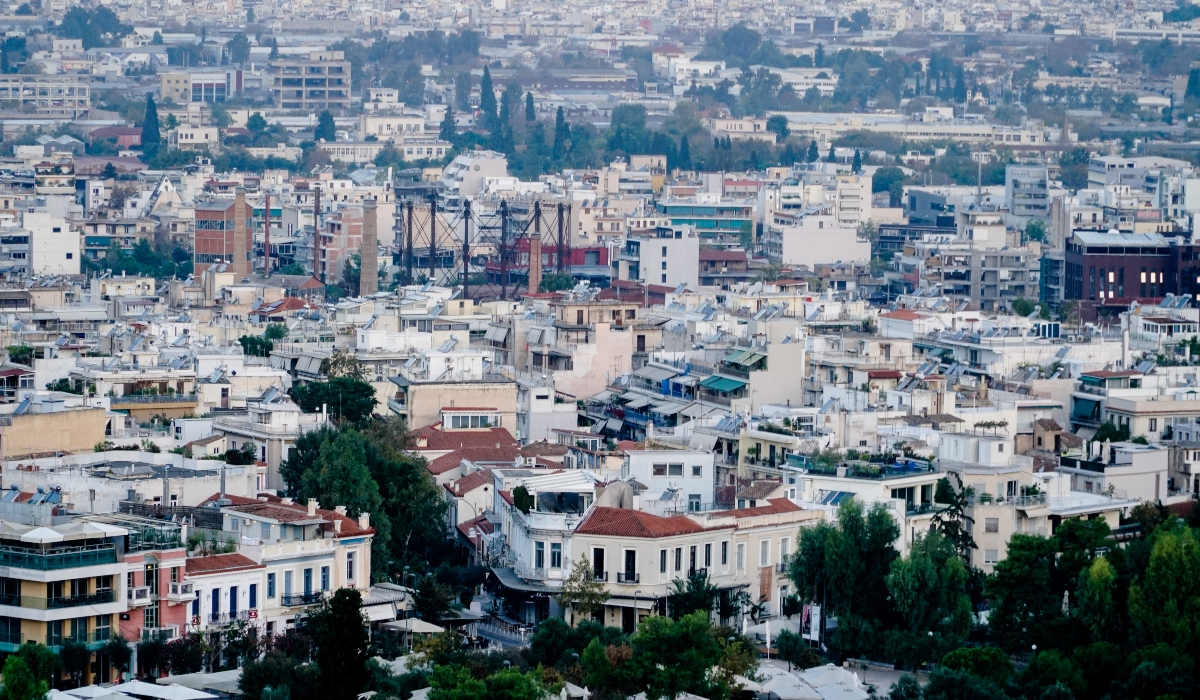 Μια περίεργη μυρωδιά αναστατώνει πολλές περιοχές της Αθήνας σήμερα