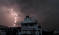 Λαγουβάρδος στο iEidiseis: 24ωρη κακοκαιρία με ισχυρούς νοτιάδες και καταιγίδες - Πού χρειάζεται προσοχή