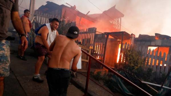 Χιλή: Η πυρκαγιά στο Βαλπαραΐσο κατέστρεψε 245 σπίτια