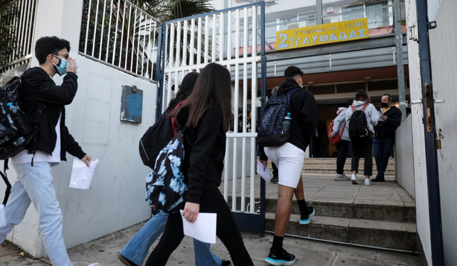 Κορονοϊος: Η κατάσταση στα σχολεία και η πορεία της πανδημίας