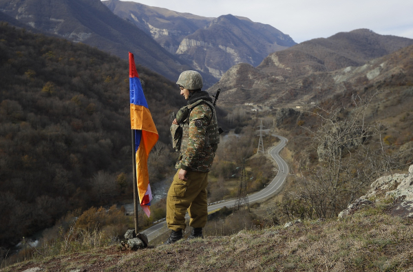 Φόβοι για προσφυγικό κύμα από το Ναγκόρνο Καραμπάχ - Έτοιμη να υποδεχθεί 40.000 η Αρμενία