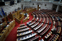 Η πρώτη εκτίμηση εκλογικού αποτελέσματος: 8 κόμματα η νέα Βουλή - ΝΔ 40,5%, ΣΥΡΙΖΑ 17,9% και ΠΑΣΟΚ 12,3%