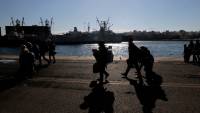 Στο λιμάνι του Πειραιά το «Διαγόρας» με 367 μετανάστες και πρόσφυγες