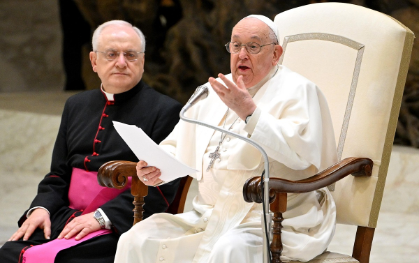 Πάπας Φραγκίσκος: «Η εγκράτεια δεν πρέπει να συγχέεται με την αποχή από το σεξ»