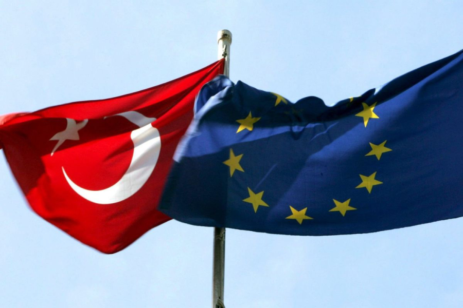 Ευρωπαϊκή Πολιτική Κοινότητα: Η Τουρκία από την πίσω πόρτα στην Ευρώπη;
