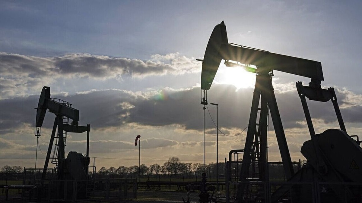 Επιπλέον περικοπές στις εξαγωγές πετρελαίου τον Δεκέμβριο προαναγγέλλει η Ρωσία