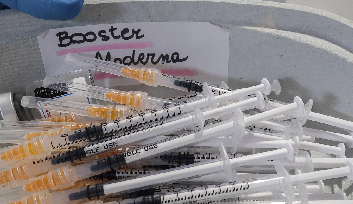 Εμβόλιο Moderna: Νέα ραντεβού σε όλη την Ελλάδα – Τι αλλάζει