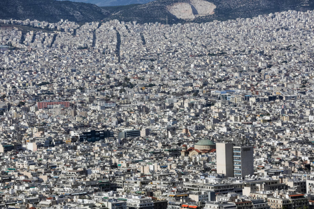 Πρόταση για δόμηση στις εκτός σχεδίου περιοχές για μια 3ετία – Κίνδυνος για 1.000.000 ιδιοκτήτες