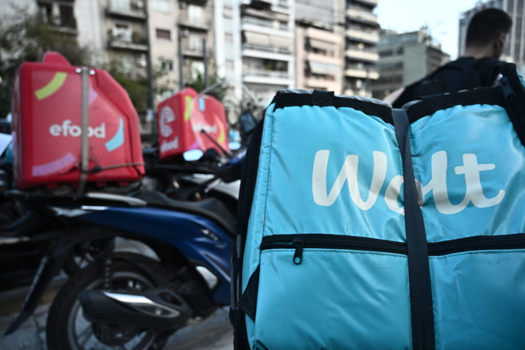 Σε νέα 48ωρη απεργία προχωρούν οι διανομείς eFood και Wolt – Τα αιτήματά τους