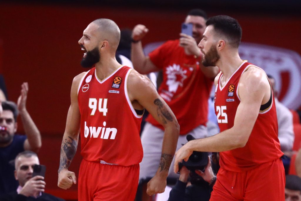 Ολυμπιακός – Μπασκόνια 92-69: Το «ερυθρόλευκο» τρένο παρέσυρε και τους Βάσκους – 6η σερί νίκη