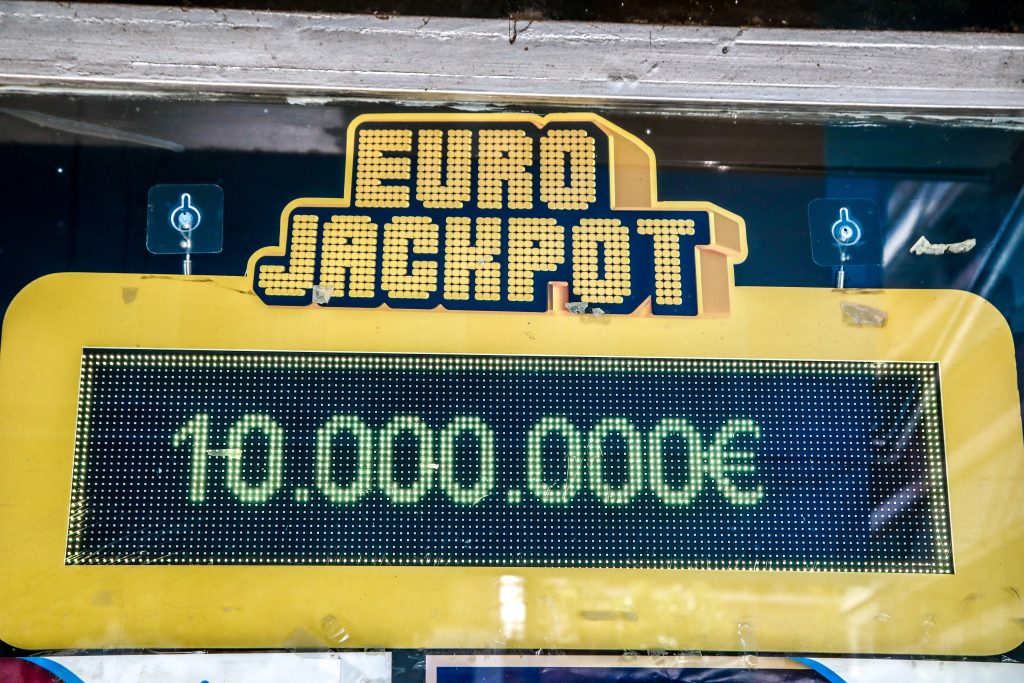 Eurojackpot – Νέα κλήρωση σήμερα 12/11/24: Μέχρι τι ώρα το δελτίο