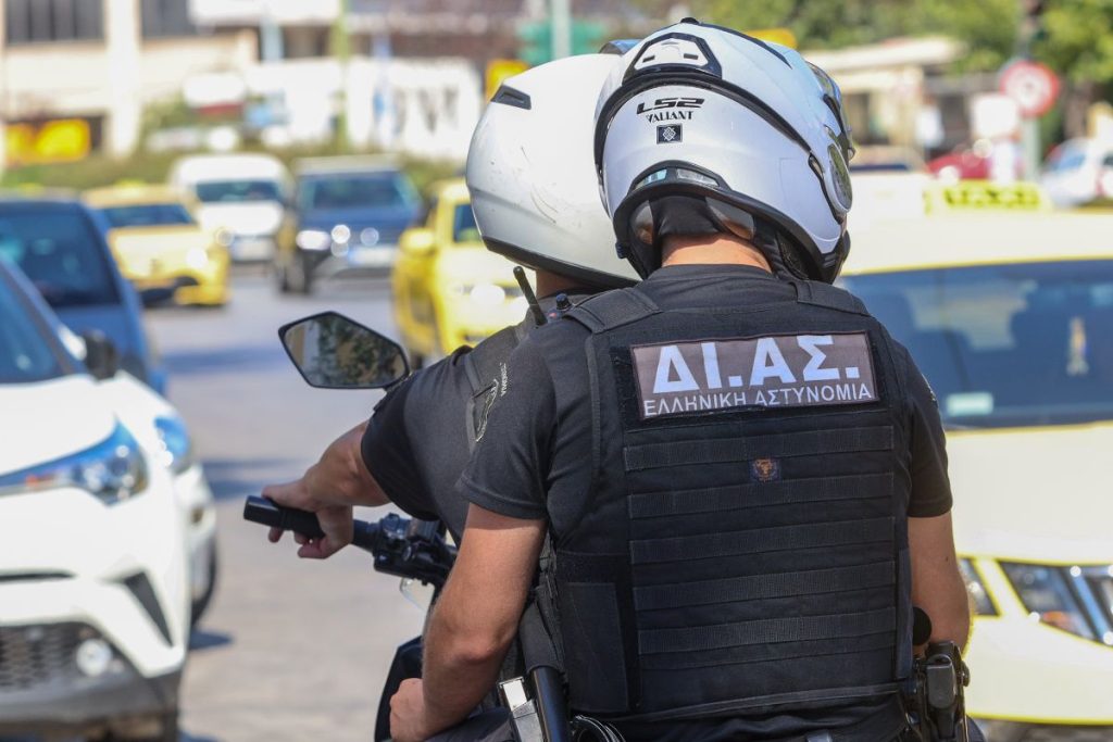 Ακόμη ένα σοκ για την ΕΛ.ΑΣ.: Αρχιφύλακας συνελήφθη για ενδοοικογενειακή βία στη Θεσσαλονίκη