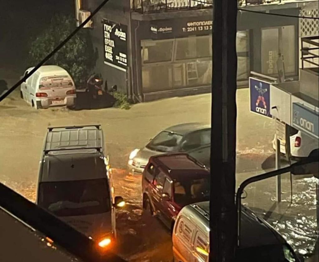 Ρόδος: Σε 12 ώρες έπεσαν 170 mm βροχής – Η ανάρτηση του Κολυδά για την κακοκαιρία Bora