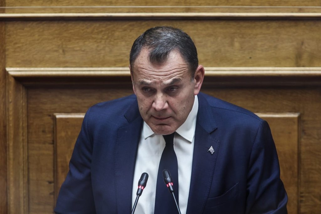 Ποιοι «θάβουν» στο Μαξίμου τον Ν. Παναγιωτόπουλο