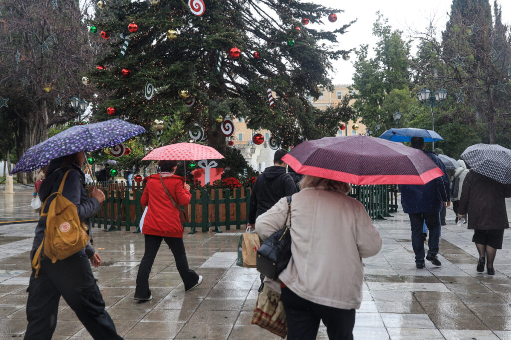 Αλλάζει ο καιρός: Σφοδρές καταιγίδες και πτώση θερμοκρασίας – Οι περιοχές που θα επηρεαστούν