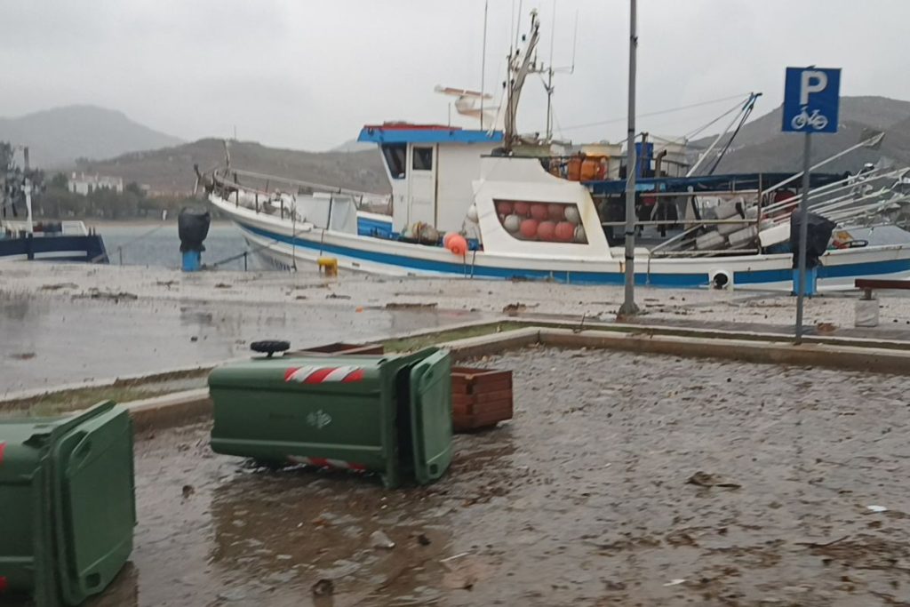 Απαγόρευση κυκλοφορίας οχημάτων στη Λήμνο μέχρι τη Δευτέρα – Τα επόμενα κύματα της κακοκαιρίας Bora