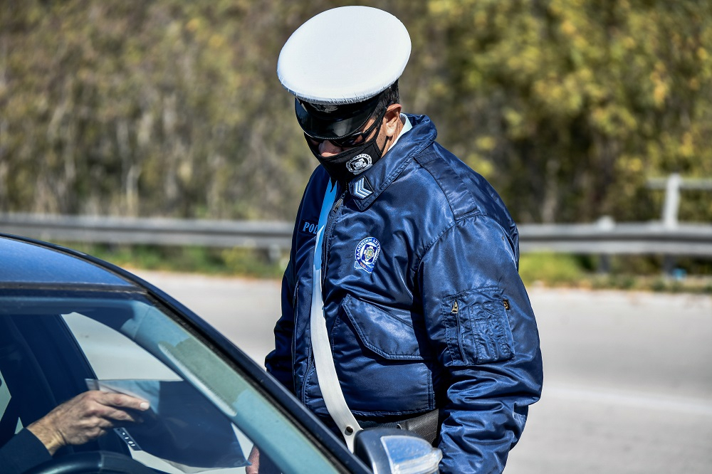 13033: Τι SMS στέλνουμε για μετακίνηση σε συνεργεία αυτοκινήτων