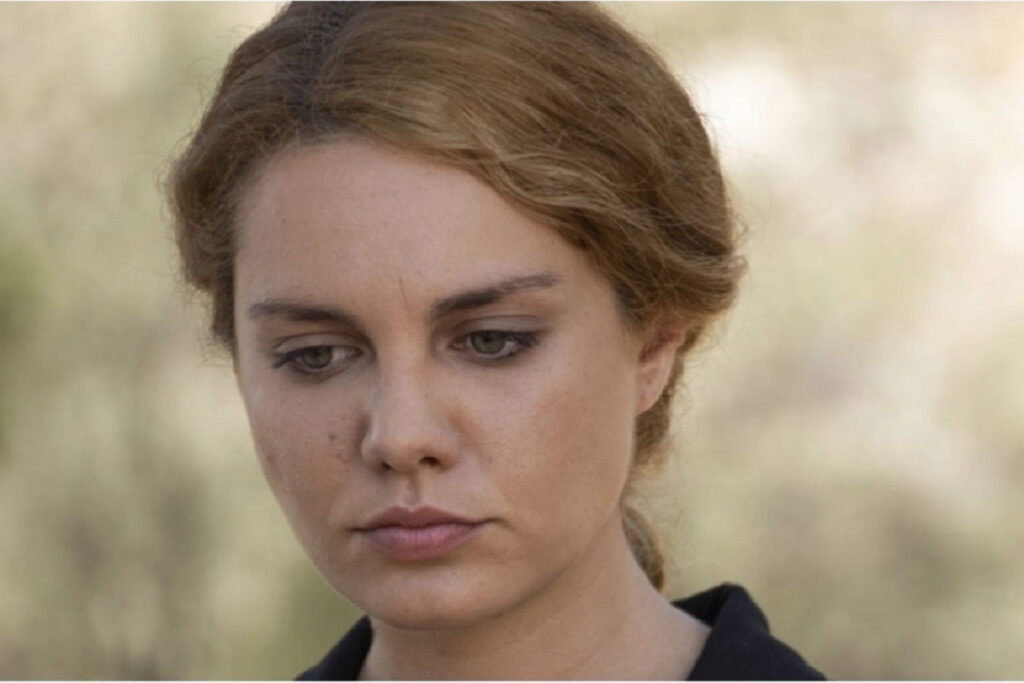 Το προξενιό της Ιουλίας spoiler: Ο άγριος ξυλοδαρμός της Ιουλίας