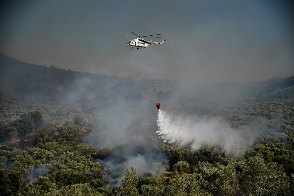 Φωτιά στη Λέσβο – Υπό μερικό έλεγχο η πυρκαγιά