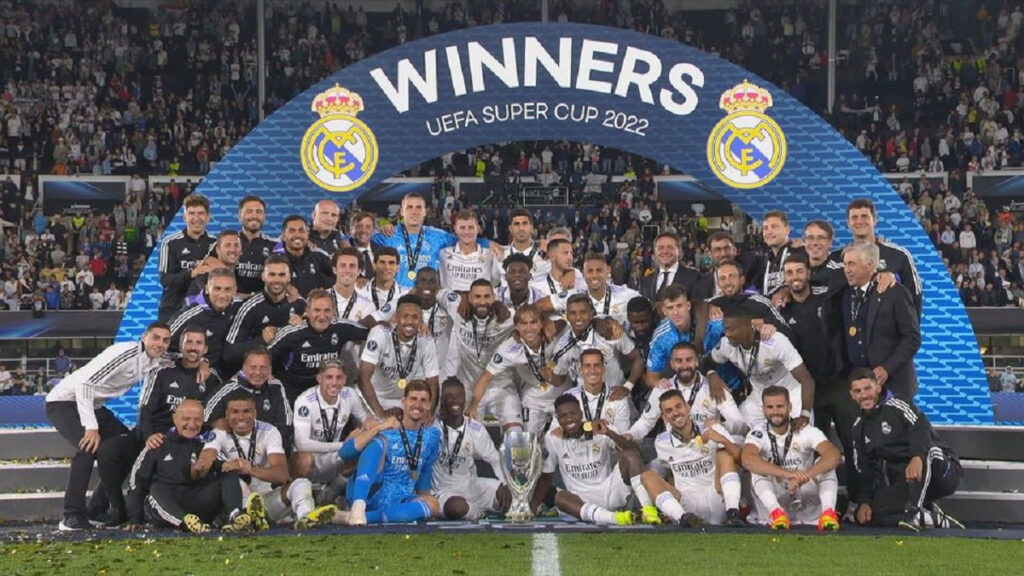 Super Cup: Η απονομή του τροπαίου στην Ρεάλ Μαδρίτης