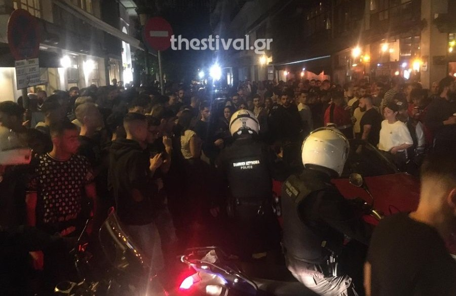 Θεσσαλονίκη: Συνωστισμός, ένταση και ξύλο σε take away μπαρ