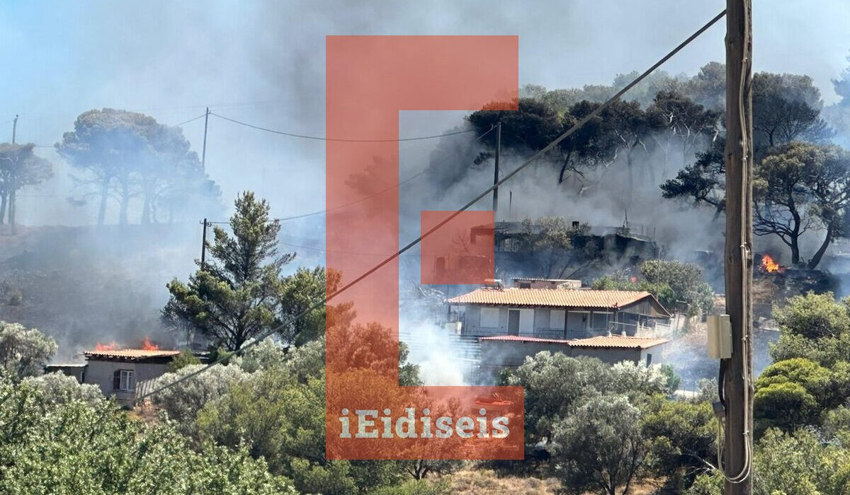 Κερατέα: Εκτός ελέγχου η φωτιά, κάηκαν σπίτια (βίντεο, εικόνες)