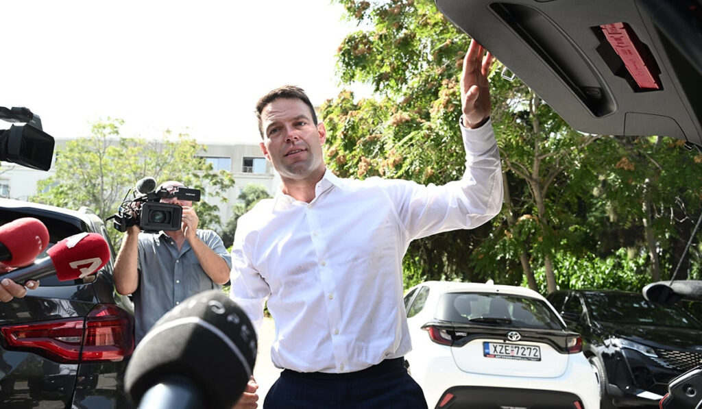 Κασσελάκης για κακοκαιρία στον Βόλο: Δυστυχώς δεν συμβαίνει κάθε 16.000 χρόνια