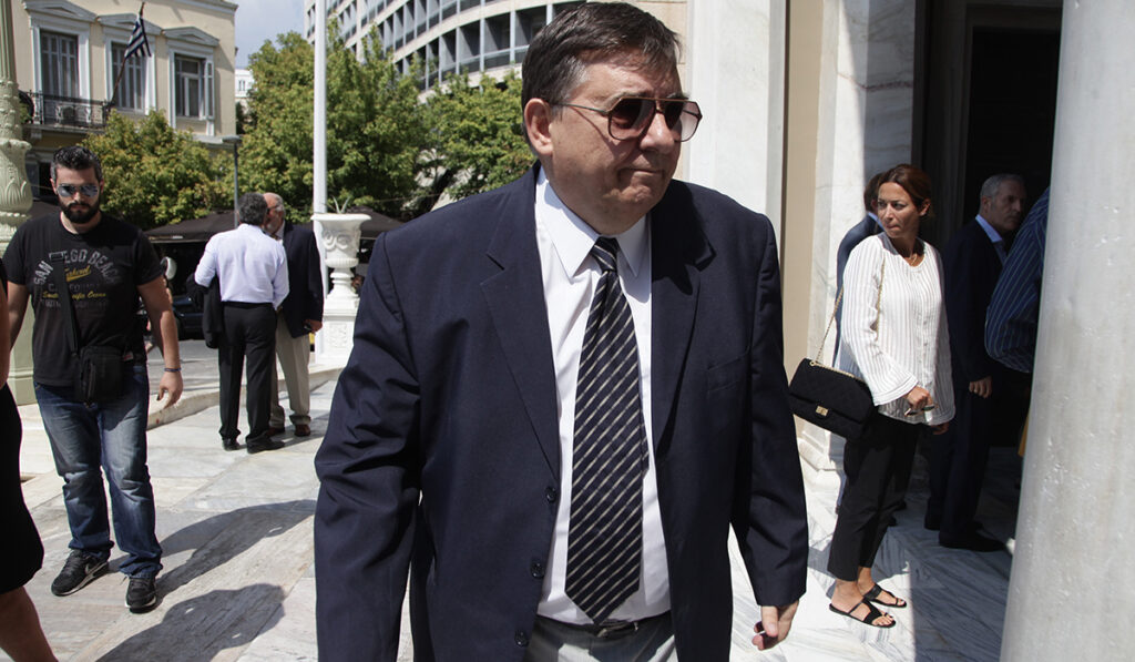 Καρατζαφέρης: Ο Μητσοτάκης είναι ο πιο άρτιος πολιτικός του αιώνα που διανύουμε