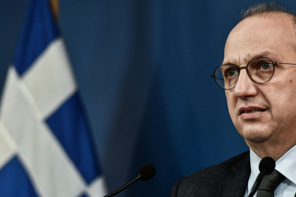 Οικονόμου για πρόταση μομφής: Κίνηση εντυπωσιασμού από τον Αλέξη Τσίπρα