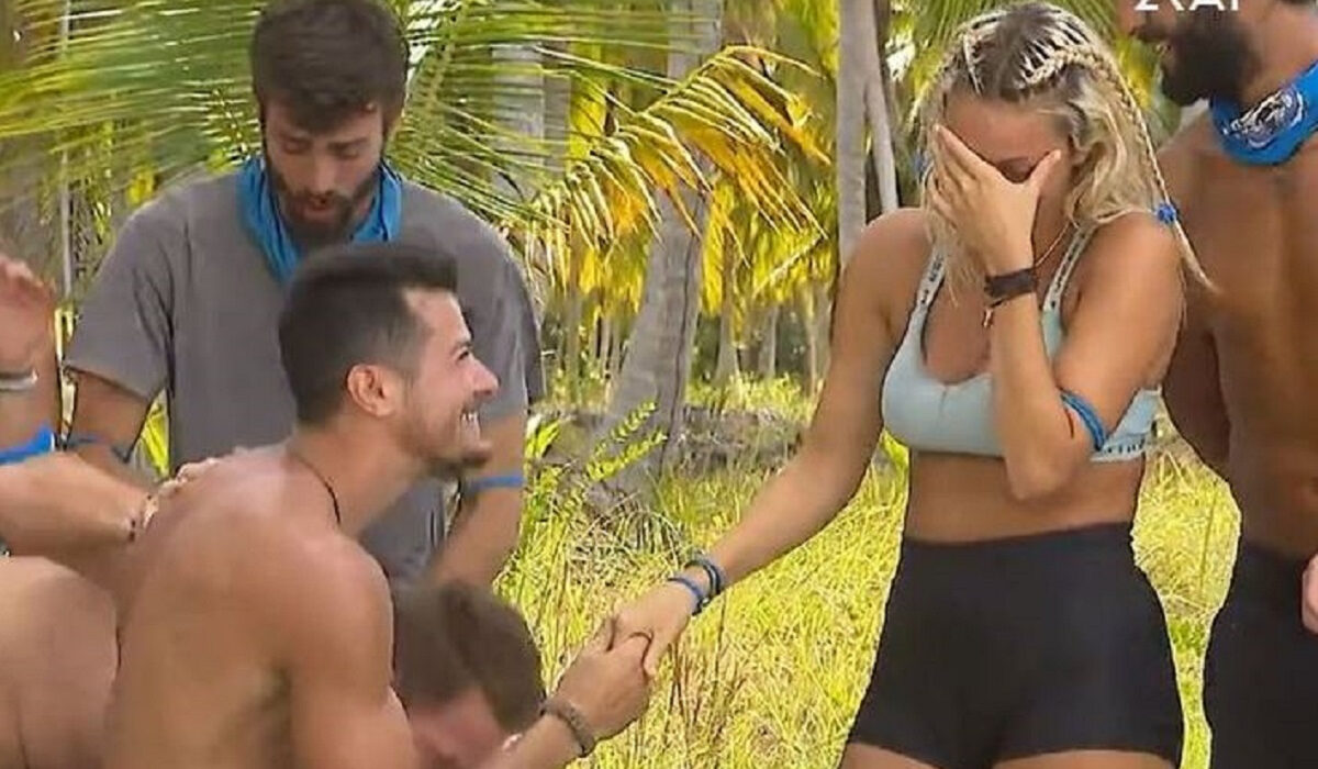 Survivor 2024: Το χειροφίλημα Ρικουνάκη στη Χρύσα και η προσγείωση από Σταυρούλα – «Δεν είναι μόνη της»