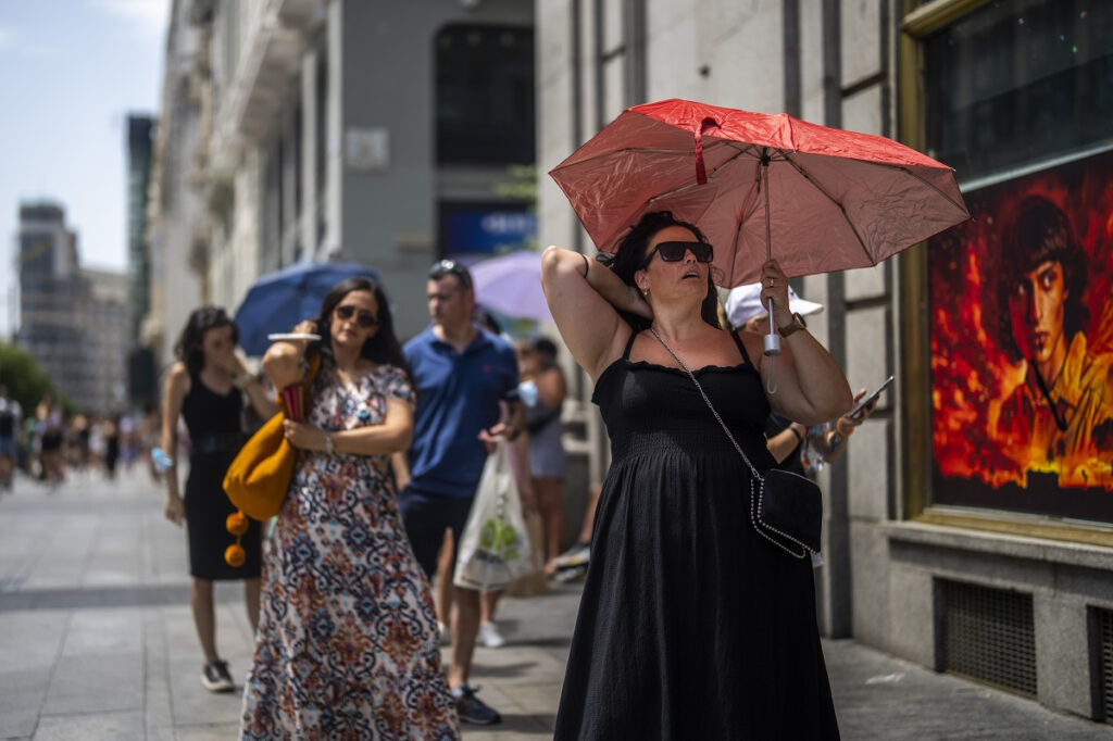 «Ένα ασυνήθιστα ζεστό καλοκαίρι» – Η Ευρώπη προετοιμάζεται για ακραίες θερμοκρασίες