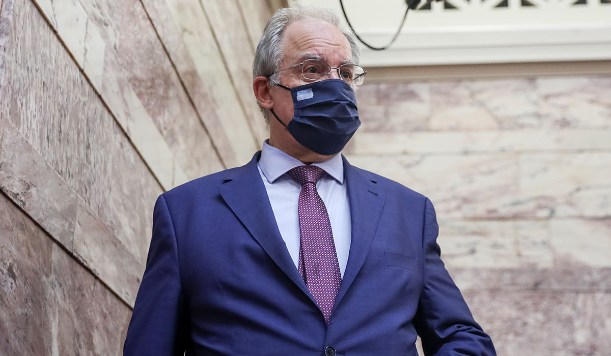 Κώστας Τασούλας: Υπηρεσίες
