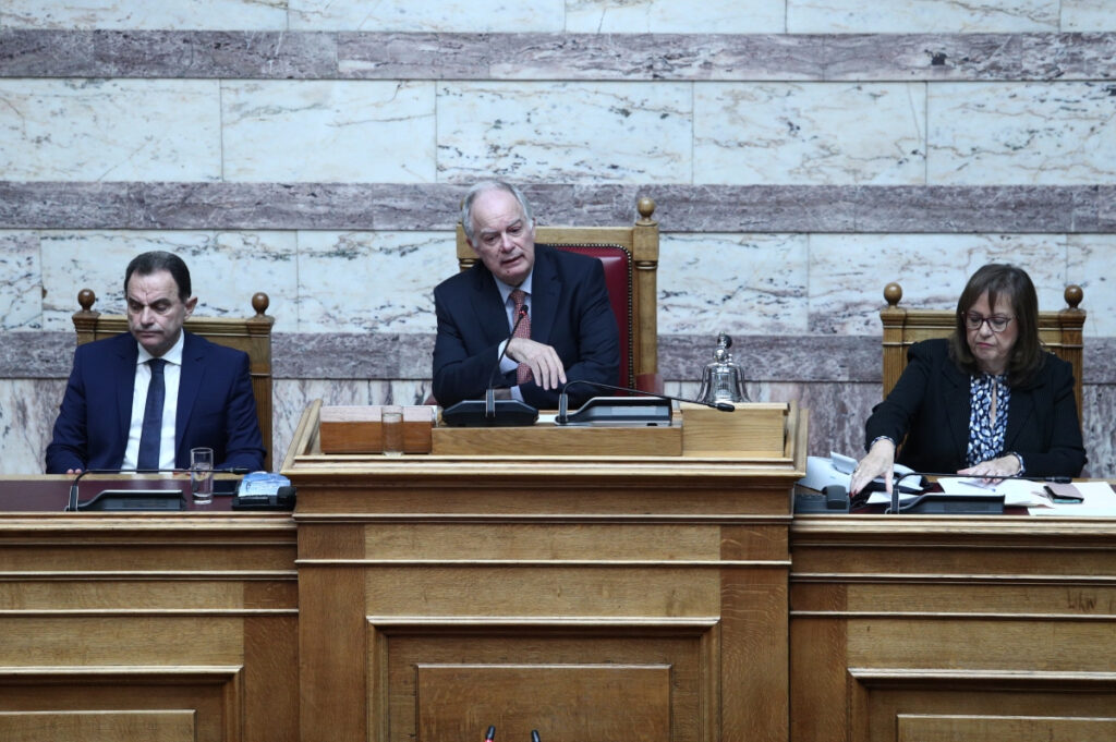 Τασούλας: Κτηνώδης η συμπεριφορά του Φλώρου κατά του Γραμμένου