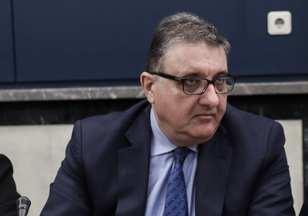 Αθανάσιος Εξαδάκτυλος στο iEidiseis: Ακατάλληλη η Εθνική Επιτροπή Εμβολιασμών