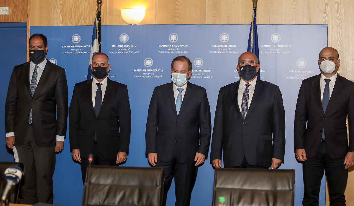 Η τελετή παράδοσης στο υπ. Υποδομών – Μεταφορών