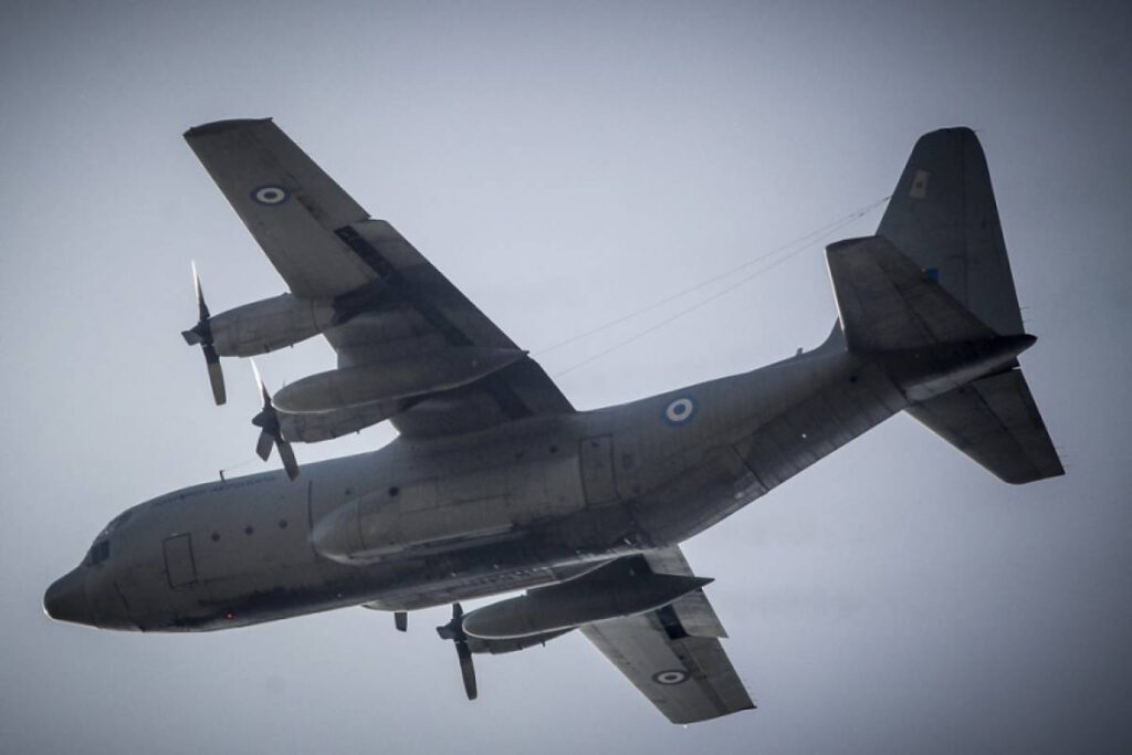 Βλάβη στο C-130 που μετέφερε την ΕΜΑΚ στην Τουρκία – Στην Ελευσίνα για έλεγχο