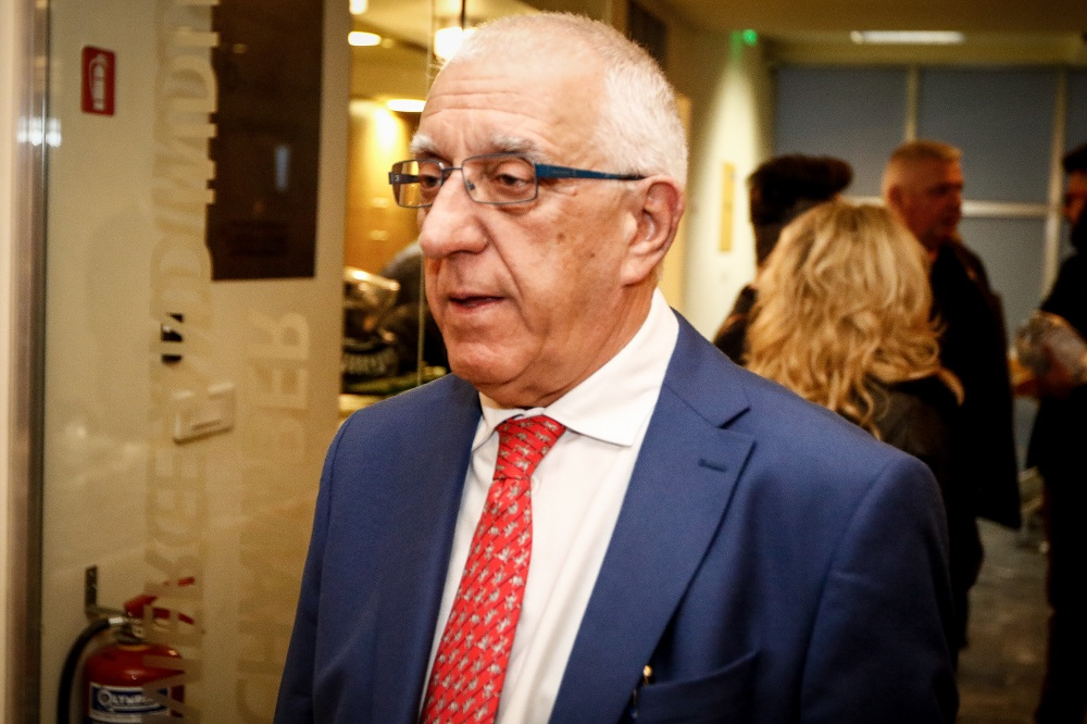 Κακλαμάνης: Πλήρωσα 170 ευρώ για τεστ κορονοϊού