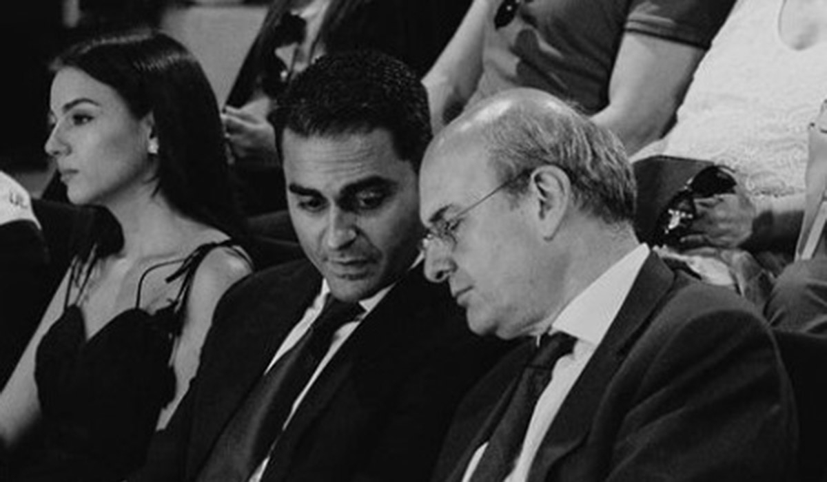 Όταν ο Χατζηδάκης έπλεκε το εγκώμιο του λογοκλόπου υποψηφίου της ΝΔ, Ομράν – Κουκουβιτάκη (βίντεο)