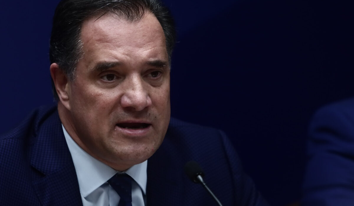Άδωνις Γεωργιάδης: «Ο μέσος μισθός στην Ελλάδα έχει ξεπεράσει τα 1.100 ευρώ»